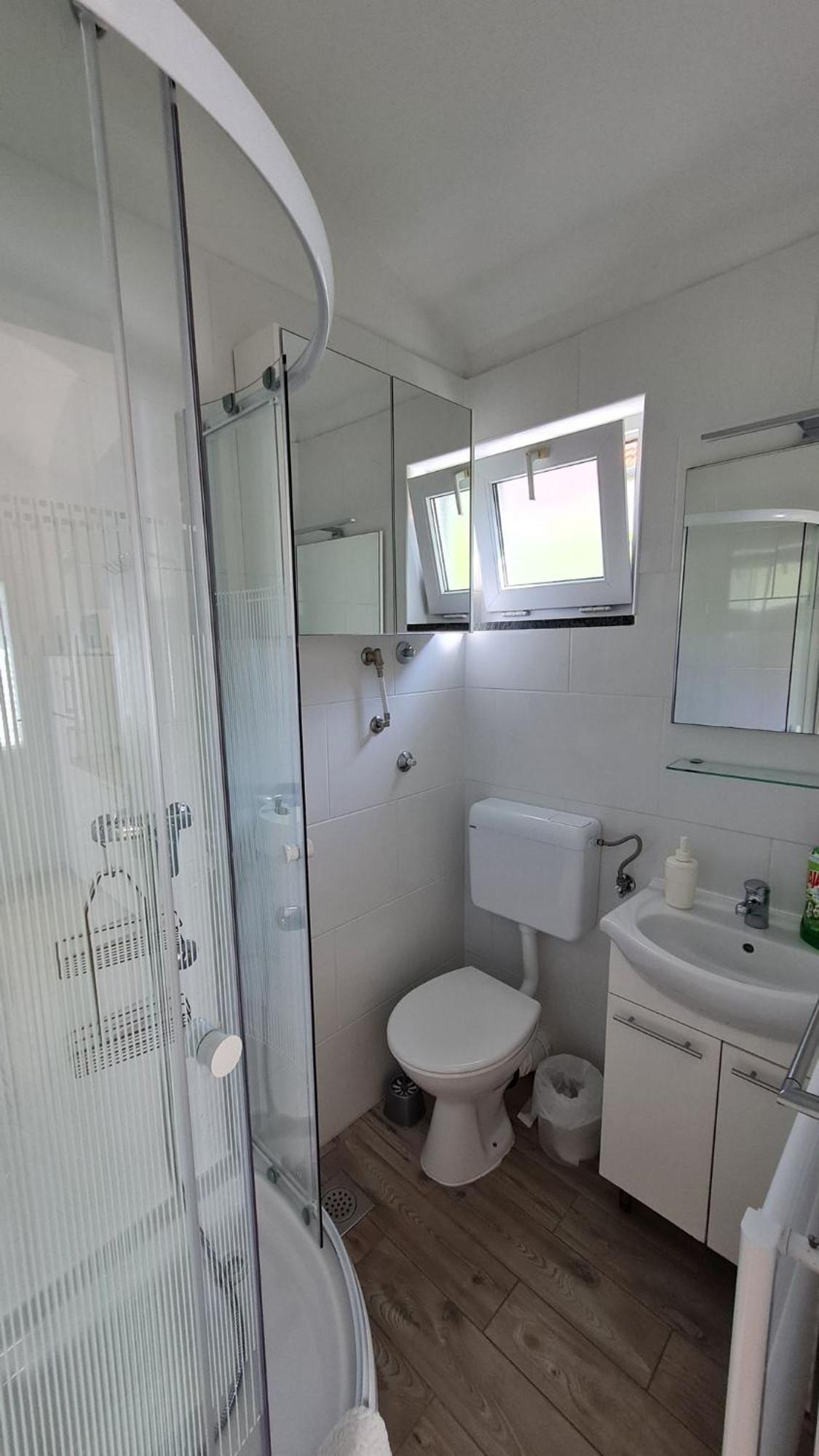 Apartmani Ela Првич-Лука Экстерьер фото