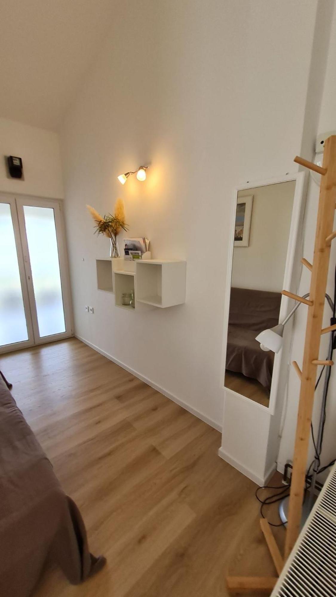 Apartmani Ela Првич-Лука Экстерьер фото